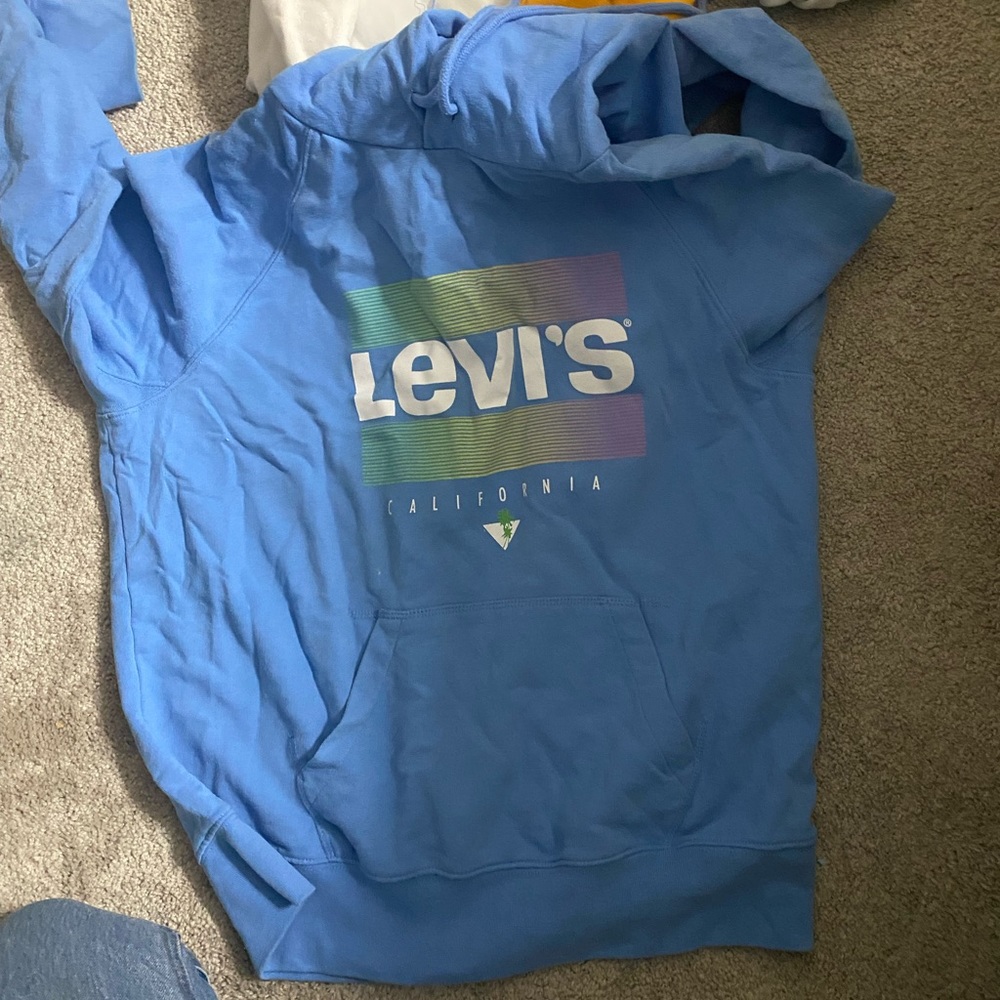 🤍3/35 blue Levi’s hoodie
